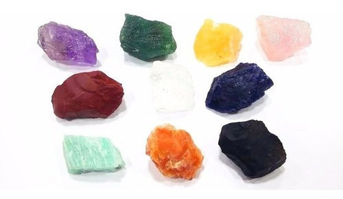 Imagem 3 de 6 de Kit Esotérico Pedras Brutas Do Chakras/10 Cristais Naturais