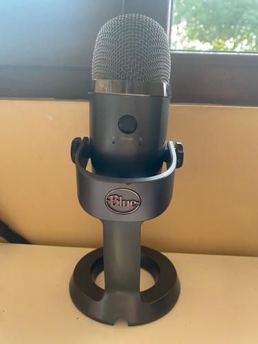 Micrófono Yeti Nano Color Shadow Grey (Usado)
