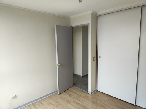 Depto 2 Dormitorios 1 Baño, Con Balcón Y Estacionamiento