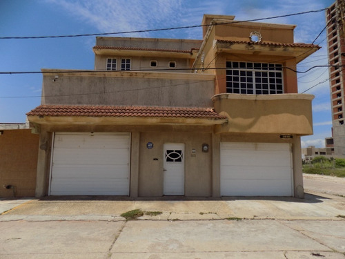 Imagen 2 de 30 de Excelente Casa Enventa