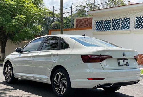 Imagen 6 de 11 de Volkswagen Jetta 2019 1.4 T Fsi Highline Tiptronic