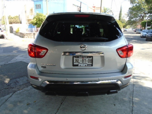 Nissan Pathfinder Advance 2017 Unico Dueño