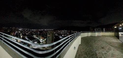 Imagen 3 de 30 de Se Alquila Imponente Penthouse En La Urbanizacion La Trigaleña, Pozo Y Planta 165897 Andres Peña