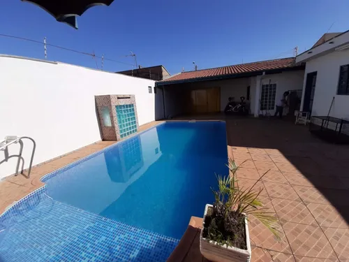 Casa Com 5 Dormitórios Com Armários Planejados