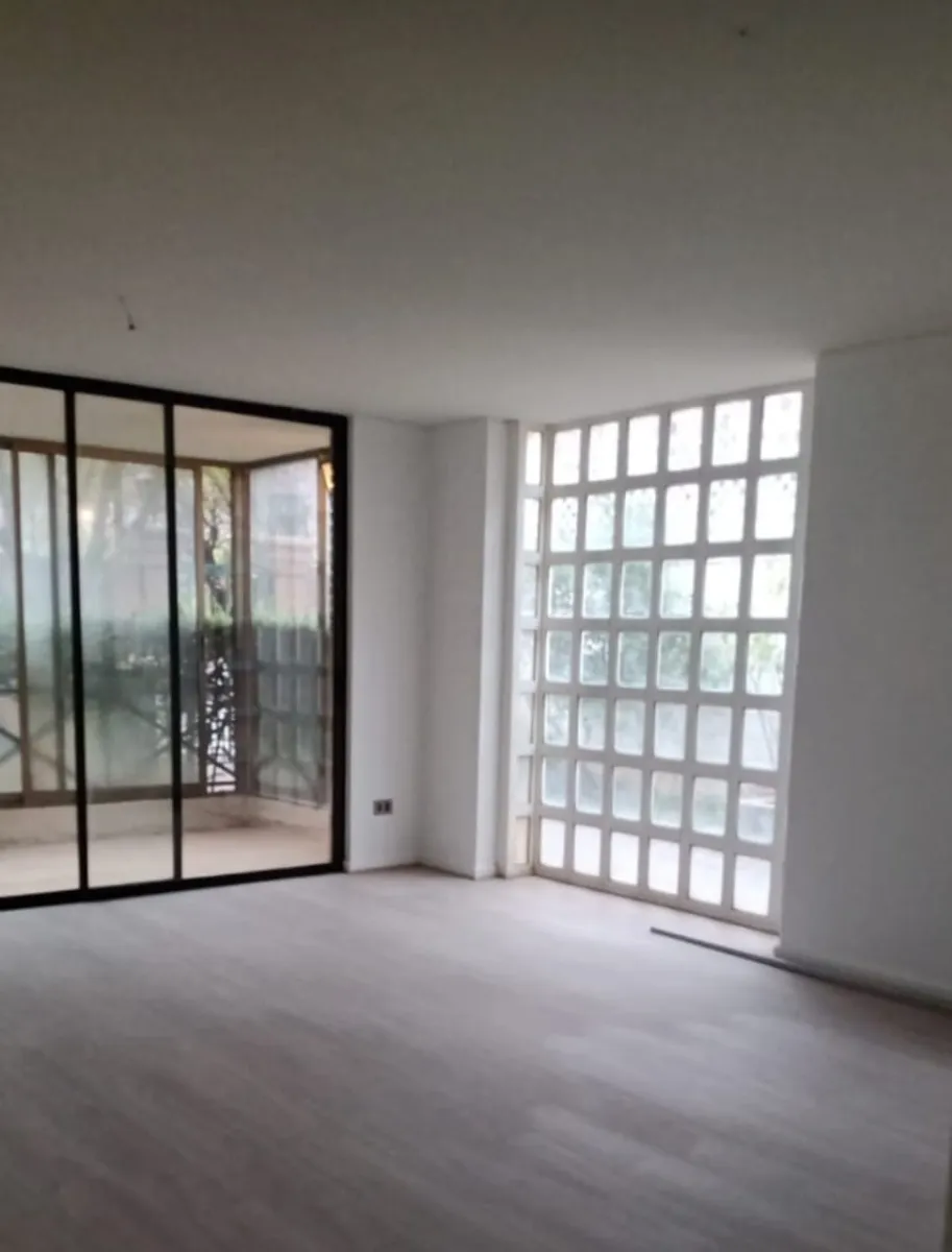 Imagen 2 de 10 de Se Vende Excelente Departamento En Vitacura
