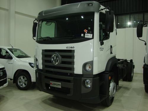 Imagen 5 de 14 de Volkswagen Constellatión 17.280/43 Trendline Chasis