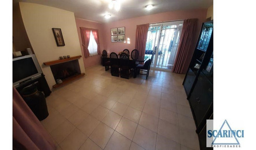 Departamento Ph  En Venta Ubicado En Santos Lugares, Tres De Febrero, G.b.a. Zona Oeste