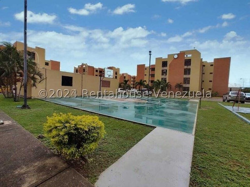 Cf Hermoso Apartamento En Condominio Con Pozo De Agua Propio A La Venta En Narayolaii Listing 24-14794