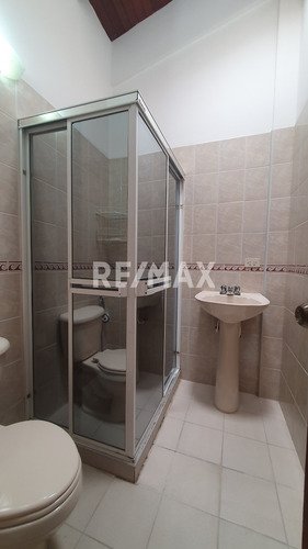 Se Vende Townhouse En Las Brisas Del Aeropuerto, Maturin