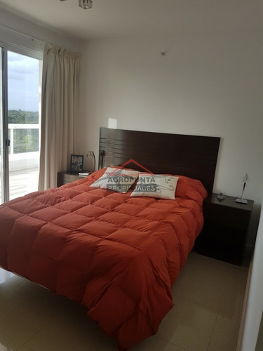 Apartamento Sobre Roosevelt Con Todos Los Servicios - Ref: 4966