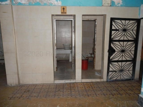 Imagen 30 de 30 de Locales En Venta Zona Centro Barquisimeto 22-2613 #m