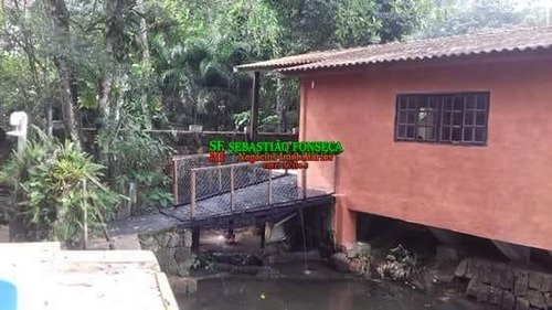 Imagem 2 de 15 de Casa Com 02 Dormitórios, 01 Suíte Sobre Lindo Lago Natural Em Caraguatatuba - 1870