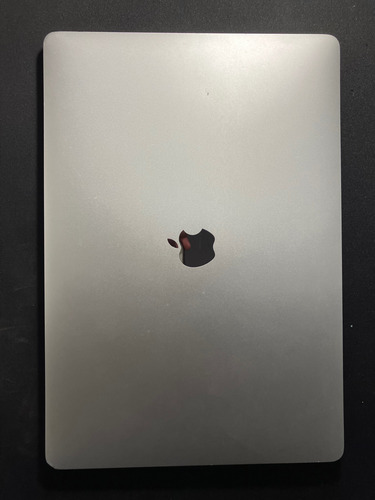 Macbook Pro 15 2017 Touchbar (detalle) Gris (Usado)
