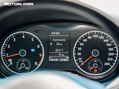 Imagen 15 de 25 de Volkswagen Amarok Trendline 2.0 Tsi 4x2 | Permuta / Financia