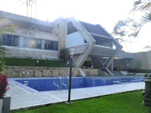 Imagen 26 de 28 de Se Vende Casa 925m2 5h+s/6b+s/5p La Lagunita 4544
