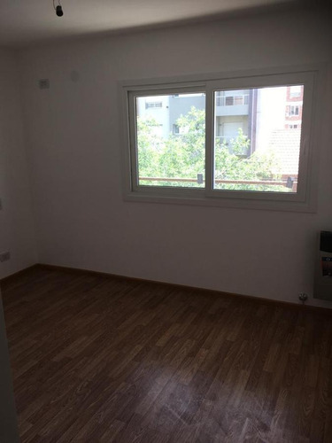 Imagen 9 de 14 de Departamento - Castelar Sur