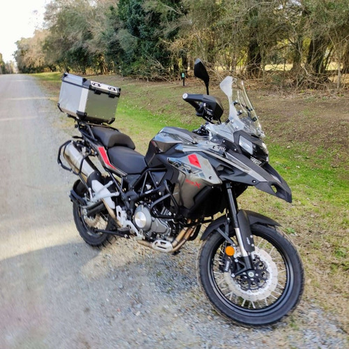 Imagen 3 de 8 de Benelli Trk 502x Año 2020