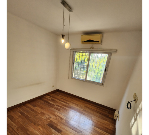Imagen 8 de 11 de Venta - Depto Al Frente De 3 Ambientes Con 2 Cocheras !