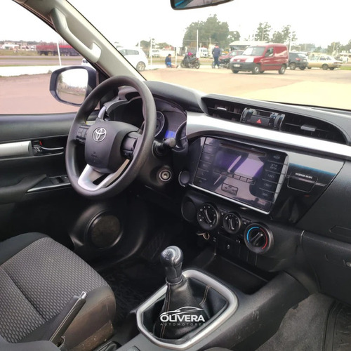 Toyota Hilux SR 4X2