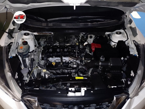 Imagen 15 de 15 de Nissan Kicks Sense 2017
