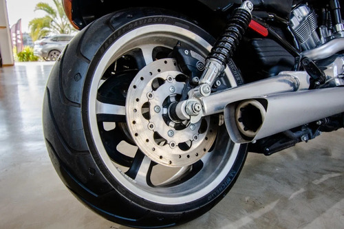 Imagen 9 de 16 de Harley Davidson Vrsc V-rod