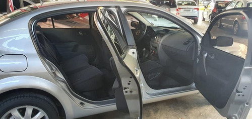 Renault Megane Sedan Mégane Sedan Dynamique 1.6 16v (flex)