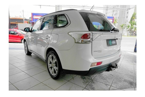 Imagem 4 de 12 de Mitsubishi Outlander 3.0/ Gt V6 Aut.