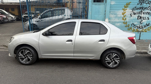 Renault Logan 1.0 12v Authentique Sce 4p