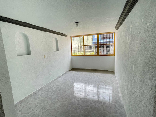 Imagen 6 de 15 de Casa 4 Recamaras Amplias 5 Baños