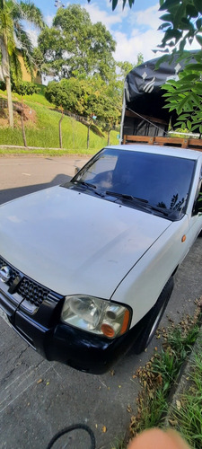 Nissan Np300 Frontier 2.4