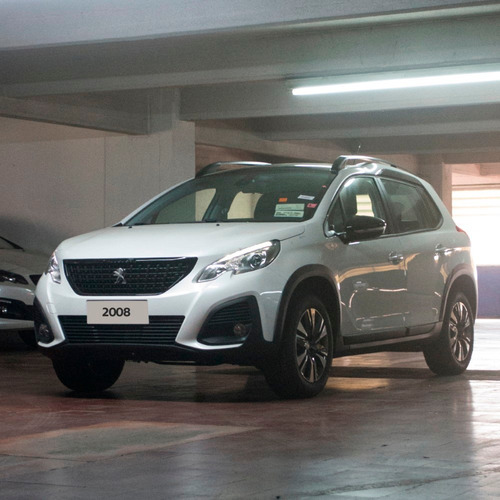 Peugeot 2008 Feline 1.6l Tiptronic | 115cv | 0km 2021