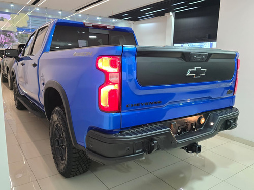 Chevrolet Cheyenne 6.2 Doble Cab Zr2 Bison 4X4 At