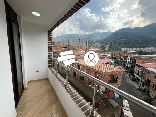 Apartamento Dúplex En Venta En Bello Con Jacuzzi