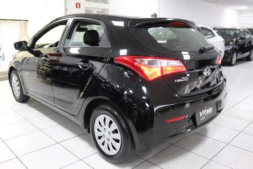 Hyundai Hb20 1.6 Confort Plus Automatico Baixo Km 2015