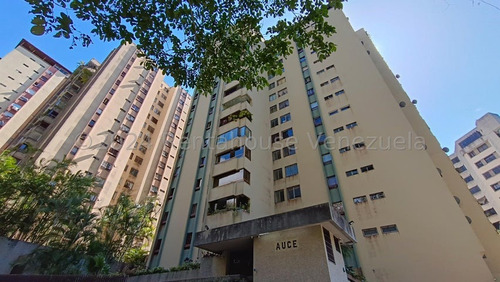 En Alquiler Apartamento Bellamente Amoblado 3h 2b 2p 111m2 Mls 24-19355