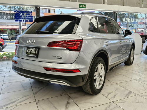 Audi q5 sportback 2.0 L 45 Tfsi Dynamic Dsg