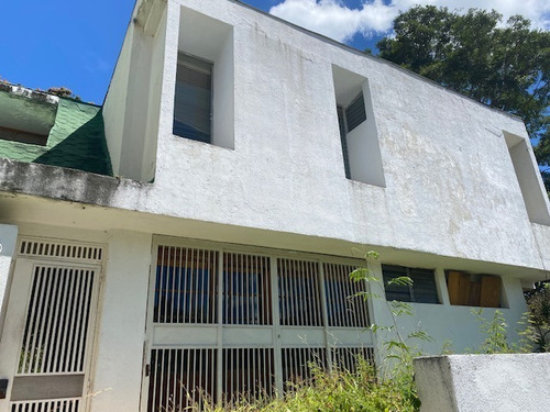 Imagen 29 de 30 de Venta De Edificio Educacional En Prados Del Este, Para Colegio O Preescolar Con 12 Salones Mas Patio Amplio Al Aire Libre, Mas Casa Anexa
