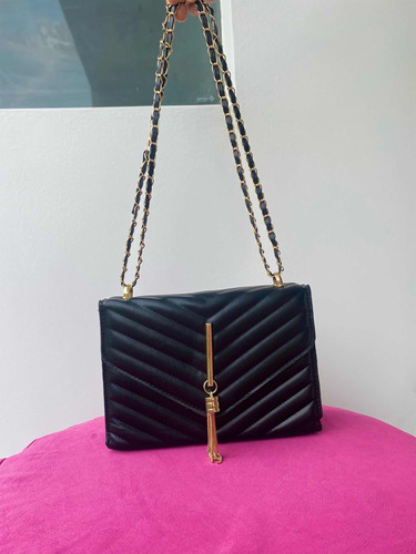 Cartera Black Swan De Cuerina