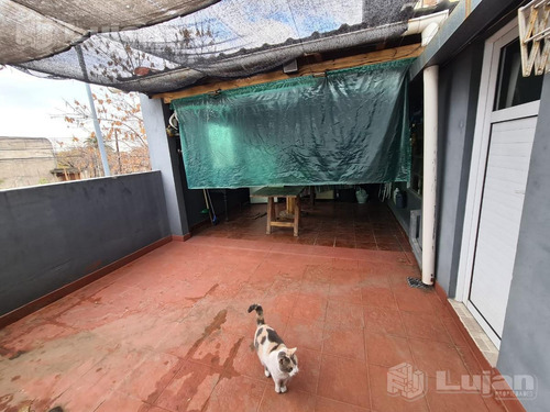 Imagen 19 de 19 de Fonrouge Al 1900 P.h. 3 Ambs, Al Frente, Con Terraza Y Quincho.