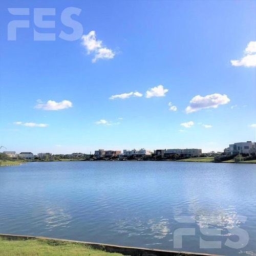 Lote Terreno A Laguna En Venta En Barrio Santa Rita Corredor Canning San Vicente