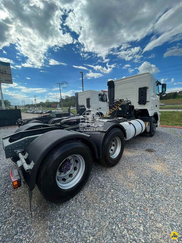 Imagem 10 de 15 de Volvo Fh 440 6x2 Branco 2009