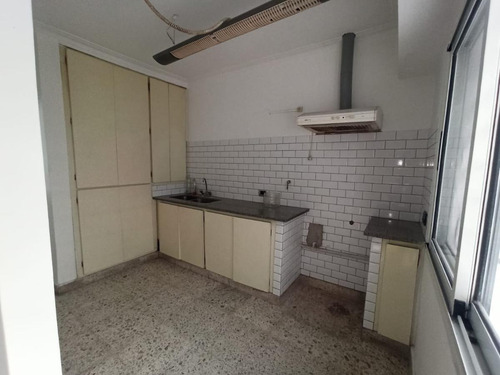 Imagen 6 de 20 de 7 E/ 163 Y 164, Berisso - Casa En Ph En Venta