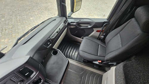 Scania R 450 6x2 2022/2023