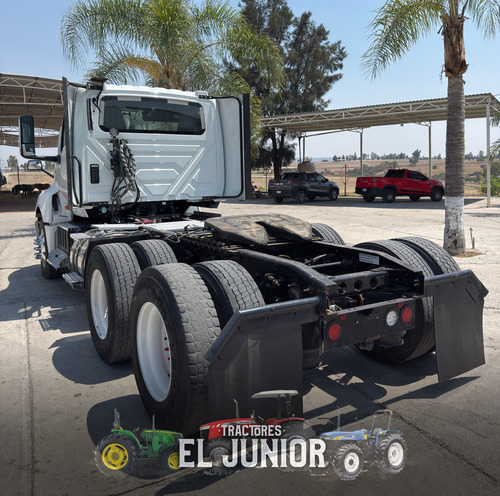 Camión Day Cab International Lt Cummins X15 Manual