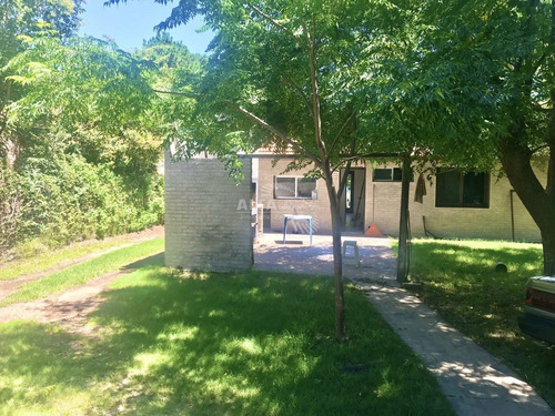 Altos Del Pinar, Casa De 4 Dormitorios- Ref: 3224