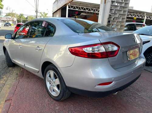 Imagem 10 de 14 de Renault Fluence Sed Dyn 2.0 16v Flex Aut
