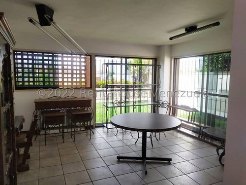 Imagen 16 de 19 de Casa En Venta Urb,el Marques Mls #22-28178 Sc
