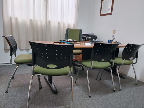 Imagen 6 de 12 de Oficina Amueblada - Estupenda Oportunidad