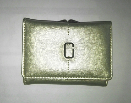 Cartera Mini Dorada Vinipiel