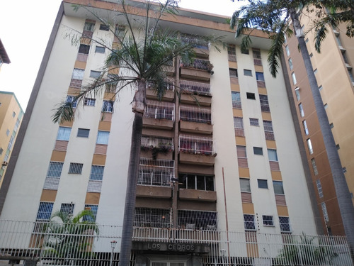 Apartamento En Venta La Urbina, 120m2  